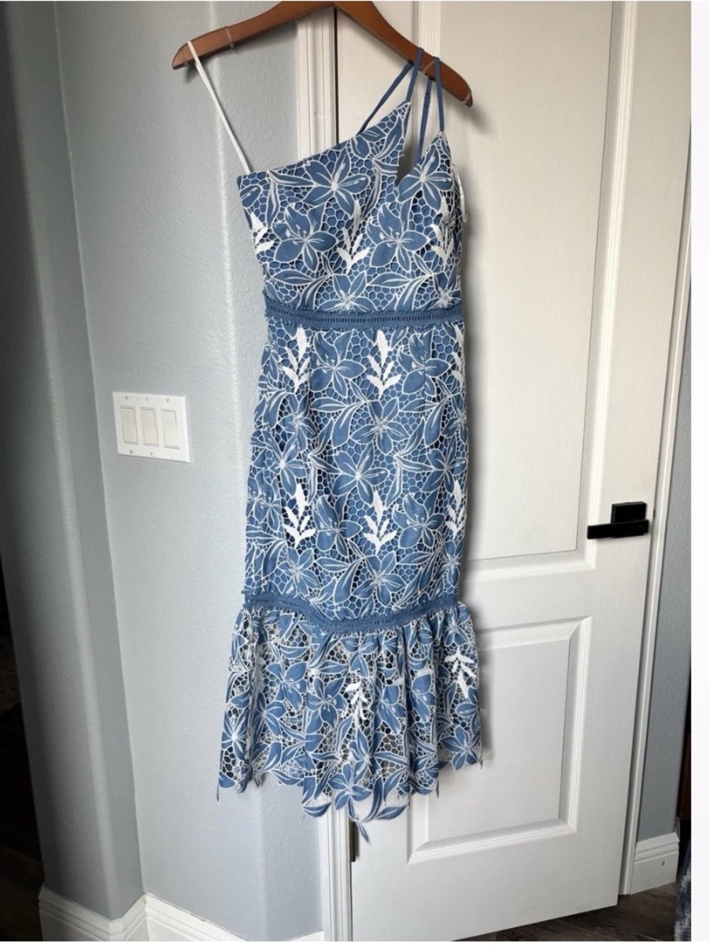 Petal & Pup Blue & White Floral Lace Midi Dress - Women's